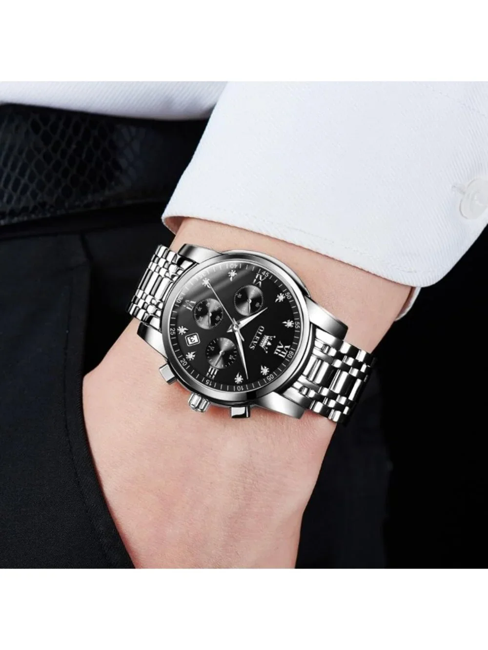 Stylish Men's Chronograph Watch - Big Face Gold & Silver, Waterproof Analog